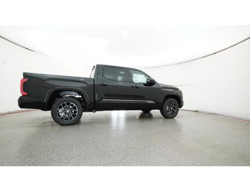 New 2025 Toyota Tundra Platinum image 26