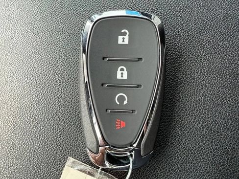 Used 2024 Chevrolet Equinox LS w/ LS Convenience Package FWD image 33