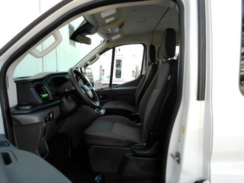 Used 2024 Ford Transit 350 XLT image 12