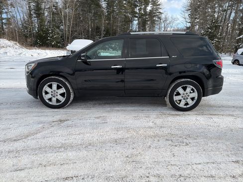 Used 2017 GMC Acadia Limited SLT image 4