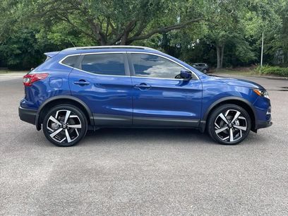 Used 2022 Nissan Rogue Sport SL