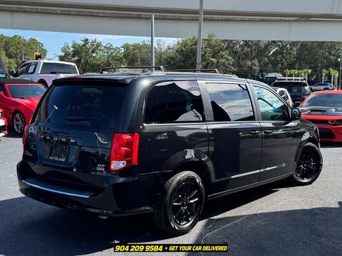 Used 2019 Dodge Grand Caravan GT FWD image 7