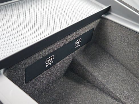 New 2026 Audi Q8 Premium Plus image 12