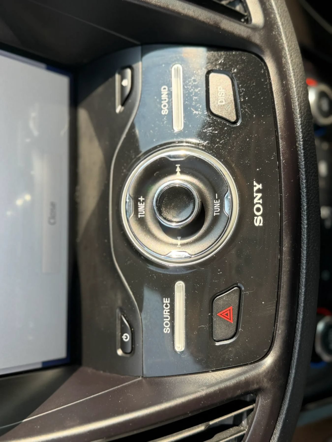 Used 2017 Ford Escape Titanium FWD image 30