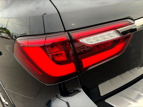 Used 2021 INFINITI QX80 Premium Select w/ All-Season Package image 27