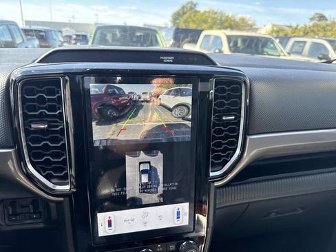 New 2025 Ford Ranger XLT image 12