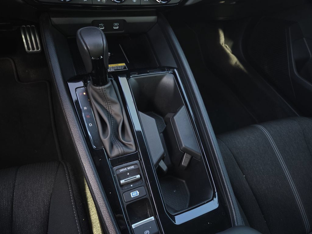 Used 2025 Honda Accord Sport image 13