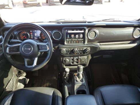 Used 2021 Jeep Wrangler Unlimited Sahara image 12