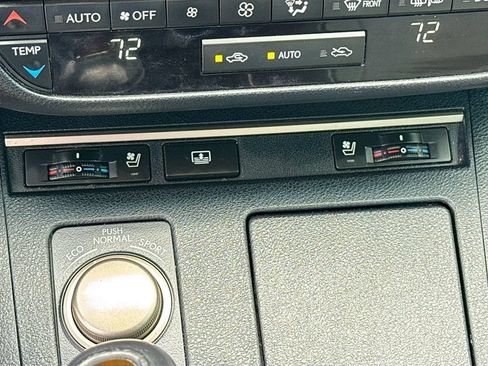 Used 2015 Lexus ES 350 w/ Luxury Package FWD image 21