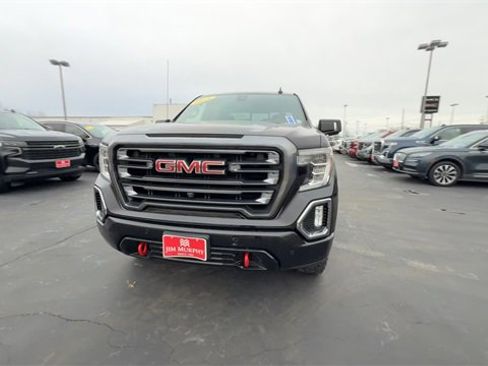 Used 2020 GMC Sierra 1500 AT4 w/ AT4 Premium Package image 3
