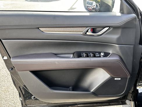Certified 2025 MAZDA CX-5 Signature image 20