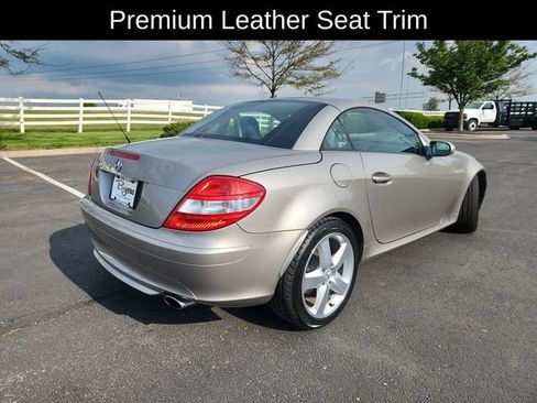 Used 2005 Mercedes-Benz SLK 350 image 8