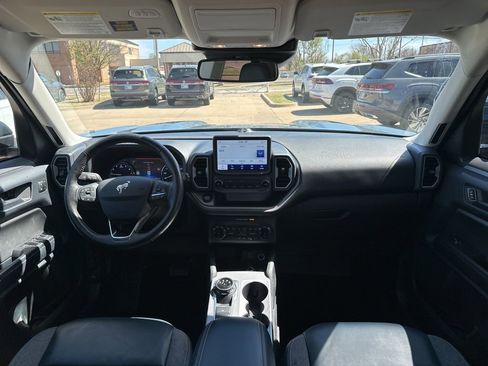 Used 2024 Ford Bronco Sport Outer Banks w/ Tech Package AWD/4WD image 18