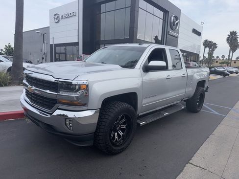 Used 2018 Chevrolet Silverado 1500 LT image 1