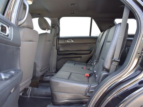 Used 2016 Ford Explorer 4WD Police Interceptor w/ Ready For The Road Package image 27