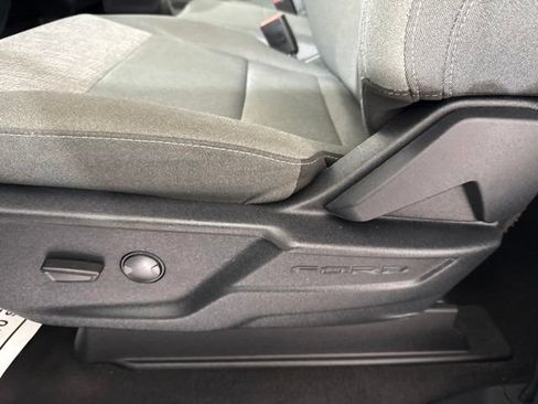 Used 2025 Ford F250 XLT AWD/4WD image 17