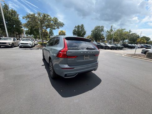Used 2024 Volvo XC60 B5 Core AWD/4WD image 19