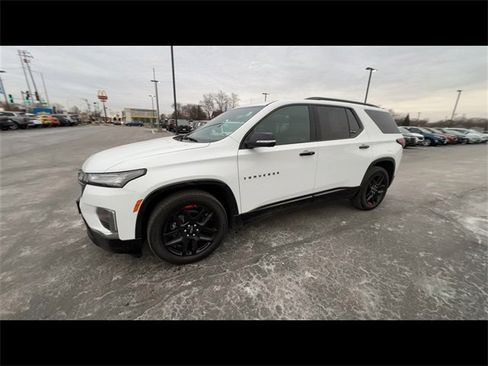 Certified 2023 Chevrolet Traverse Premier w/ Redline Edition image 4