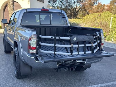 Used 2014 Toyota Tacoma PreRunner w/ TRD Off-Road Package image 7