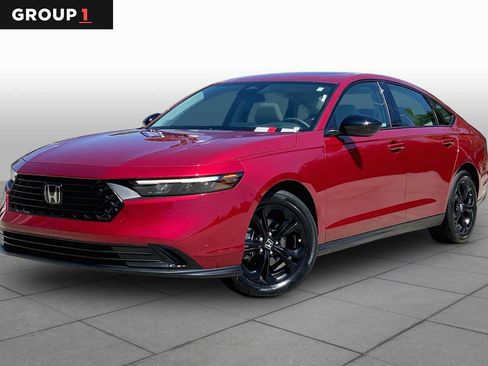 Used 2025 Honda Accord SE image 1