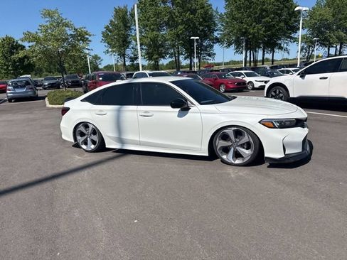 Used 2025 Honda Civic Sport image 7