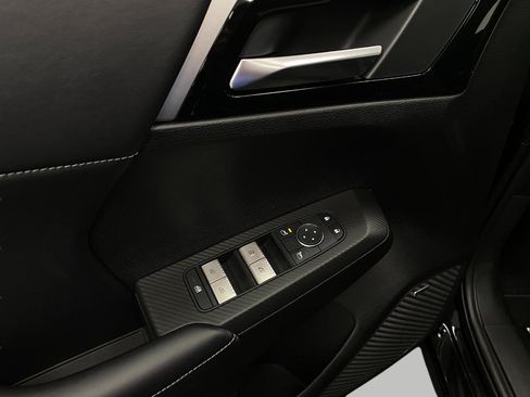 New 2026 Mitsubishi Outlander LE AWD/4WD image 62