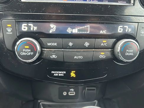 Used 2019 Nissan Rogue SV AWD/4WD image 20