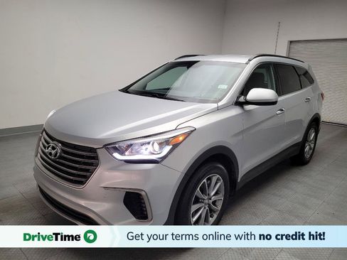 Used 2018 Hyundai Santa Fe SE FWD image 1