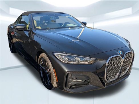 Used 2023 BMW 430i xDrive Convertible w/ M Sport Package image 4