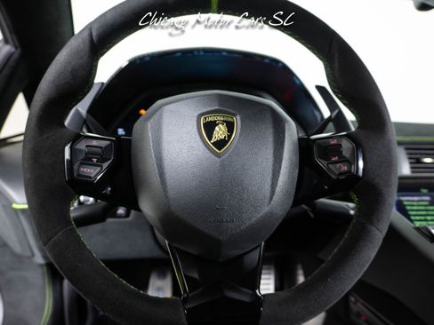 Used 2019 Lamborghini Aventador SVJ AWD/4WD image 43