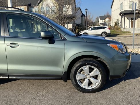 Used 2016 Subaru Forester 2.5i Limited image 8