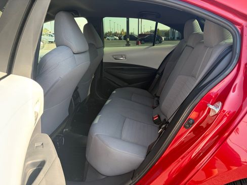 Used 2020 Toyota Corolla SE w/ Carpet Mat Package (TMS) FWD image 24