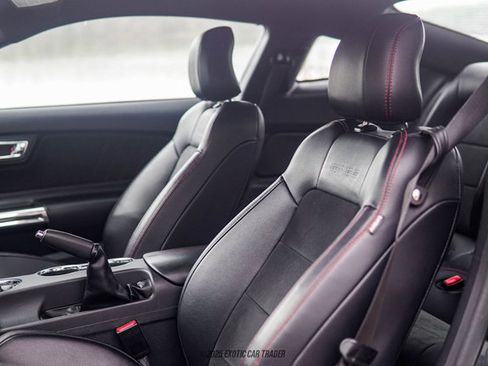 Used 2017 Ford Mustang GT Premium image 34