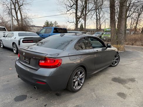 Used 2016 BMW M235i xDrive Coupe image 3