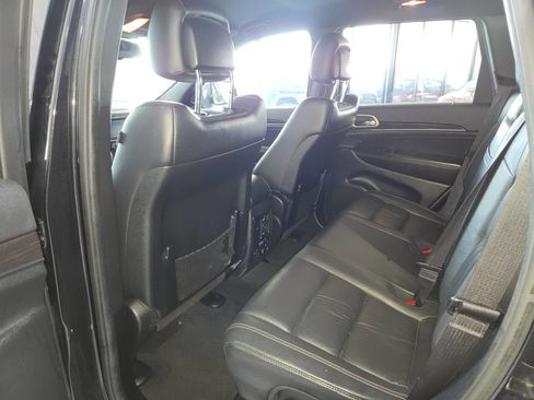 Used 2014 Jeep Grand Cherokee Limited AWD/4WD image 18