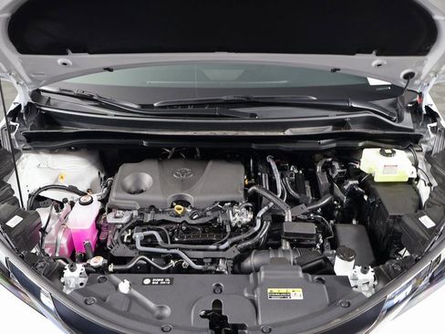 Used 2026 Toyota Sienna XLE FWD image 16