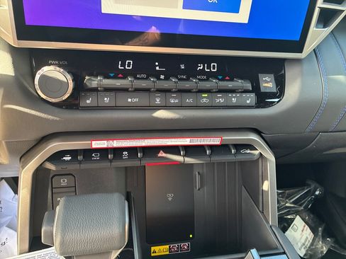 New 2026 Toyota Tundra Platinum image 22