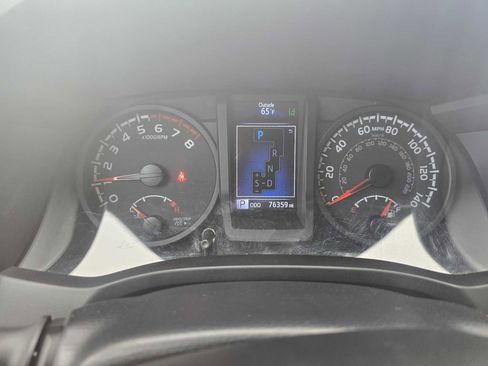 Used 2022 Toyota Tacoma SR image 25