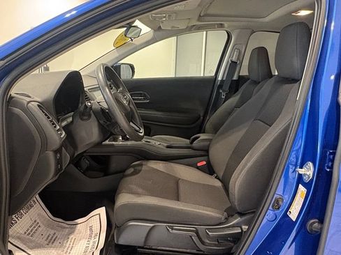 Used 2021 Honda HR-V EX image 12