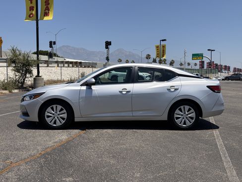 Used 2023 Nissan Sentra S FWD image 6