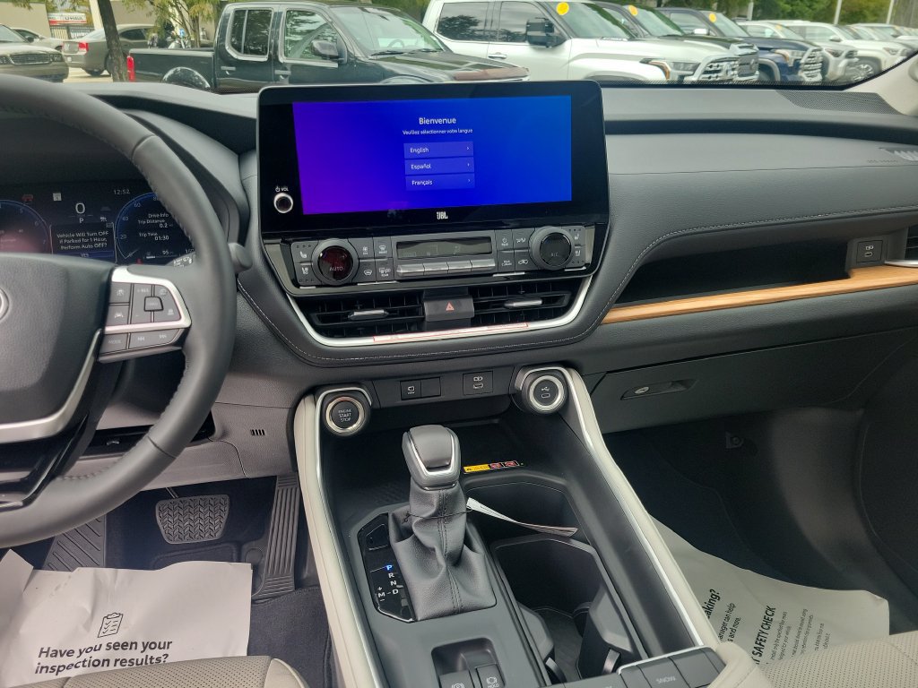 Certified 2026 Toyota Grand Highlander FWD image 34