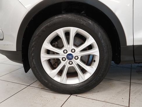 Used 2018 Ford Escape SEL AWD/4WD image 16