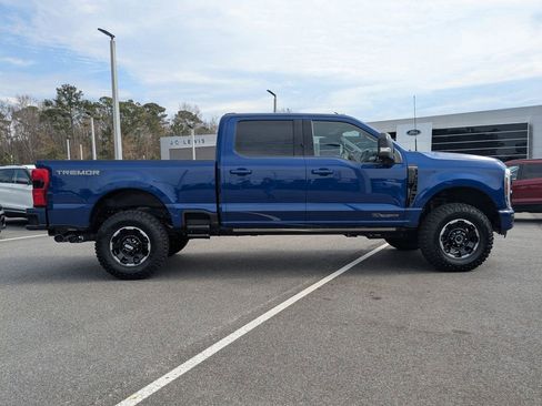 New 2026 Ford F250 Platinum w/ Tremor Off-Road Package AWD/4WD image 3