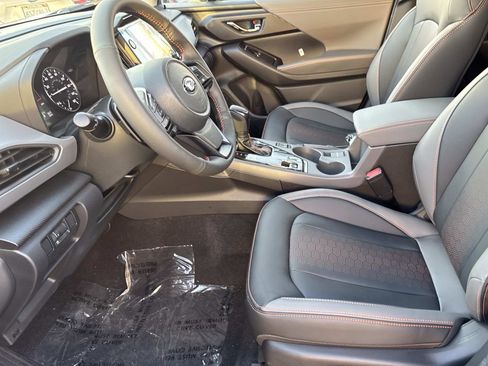 New 2026 Subaru Crosstrek 2.5i Limited w/ Crosstrek Mirror Package image 14