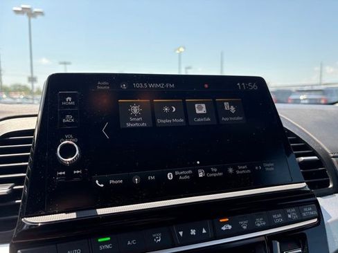 Used 2025 Honda Odyssey Sport-L image 18