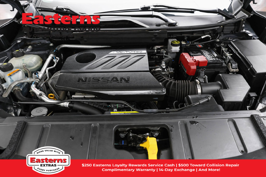 Used 2023 Nissan Rogue S AWD/4WD image 8