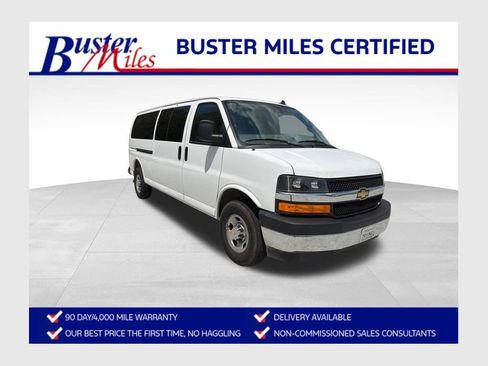 Used 2025 Chevrolet Express 3500 LT w/ LT Preferred Equipment Group RWD image 1