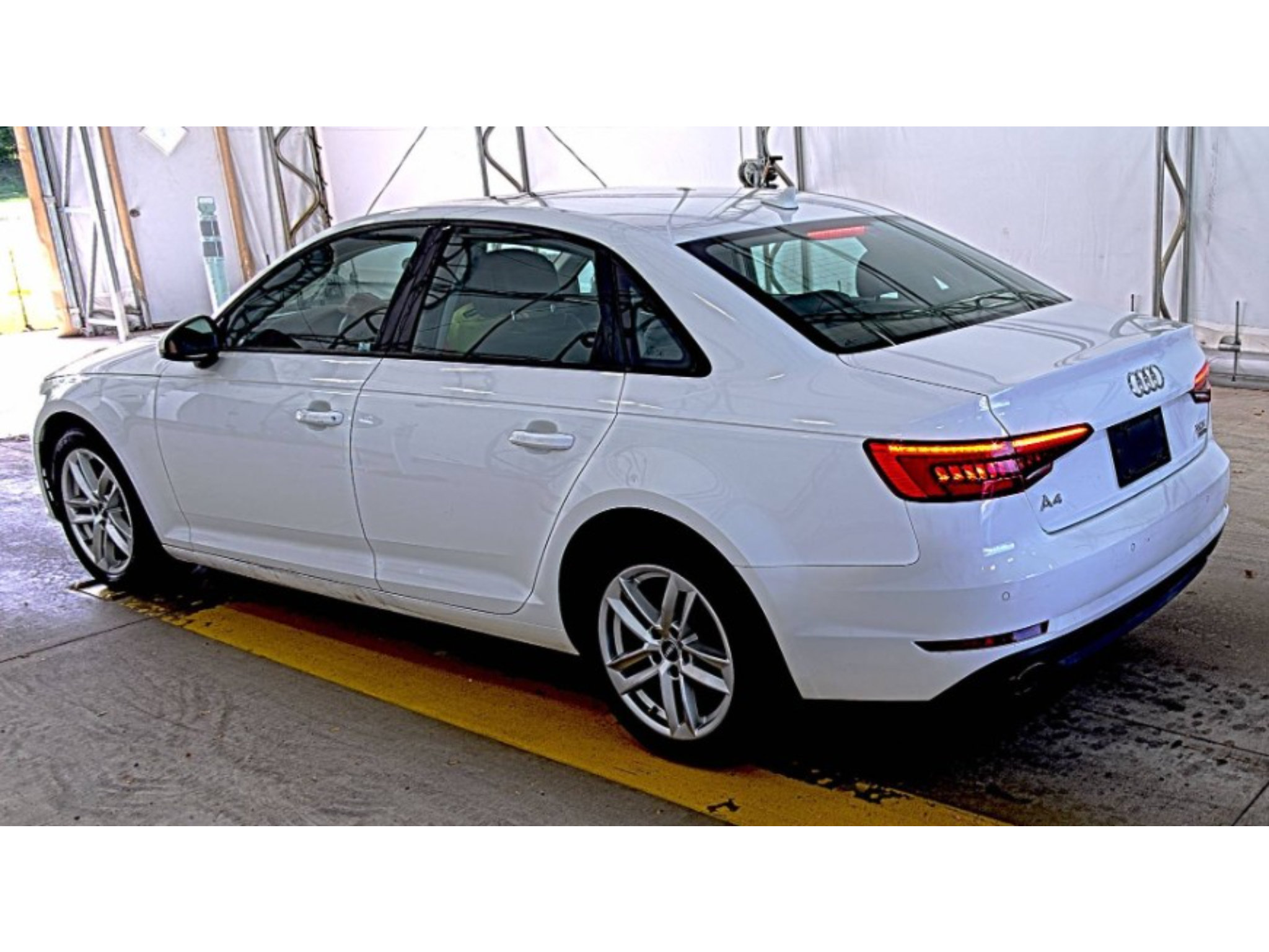 Used 2017 Audi A4 2.0T Premium w/ Convenience Package AWD/4WD image 4