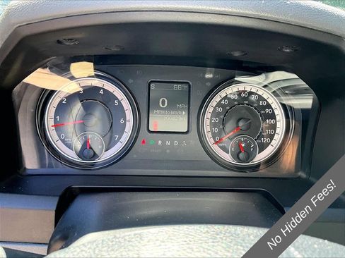 Used 2019 RAM 1500 Express w/ Express Value Package AWD/4WD image 17