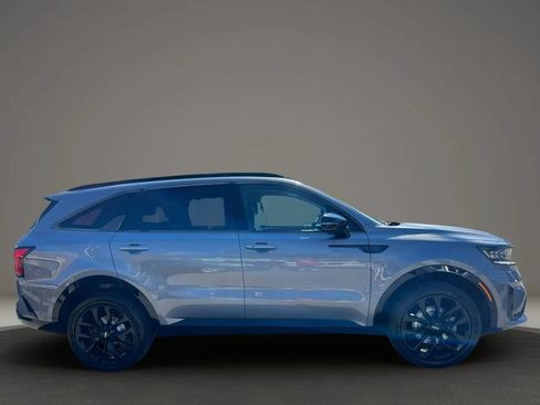 Used 2022 Kia Sorento SX AWD/4WD image 4